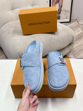 China Replica LV Women Shoes 74usd Only